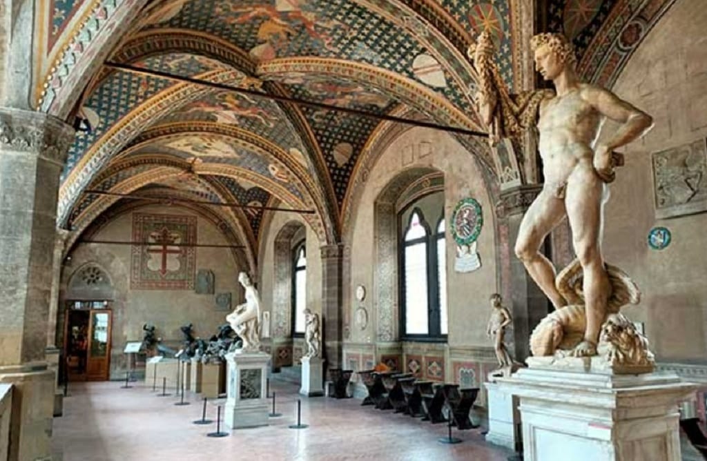 Florence museum network aligns closure days